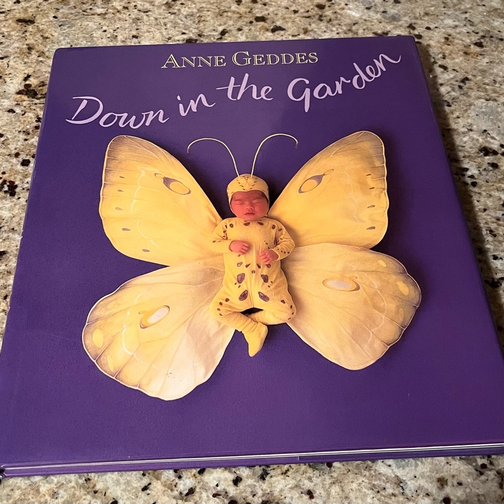 Anne Geddes “Down in the Garden”